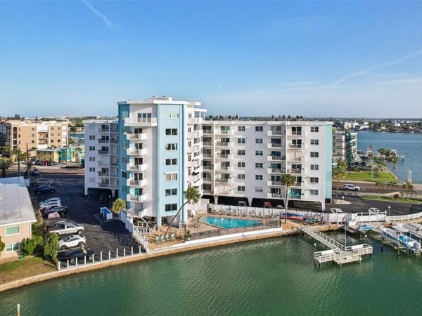 285 107TH AVENUE, Unit 708, TREASURE ISLAND, FL 33706