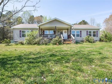 20806 Horseshoe Road, Carson, VA 23830