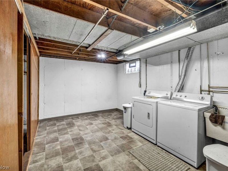 237 Spriggel Drive, Munroe Falls, OH 44262 Photo 29