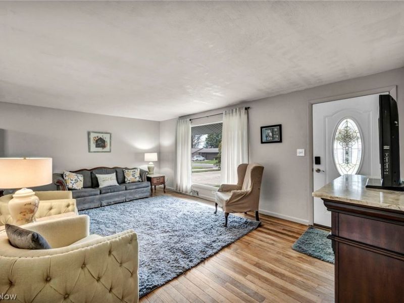 237 Spriggel Drive, Munroe Falls, OH 44262 Photo 4