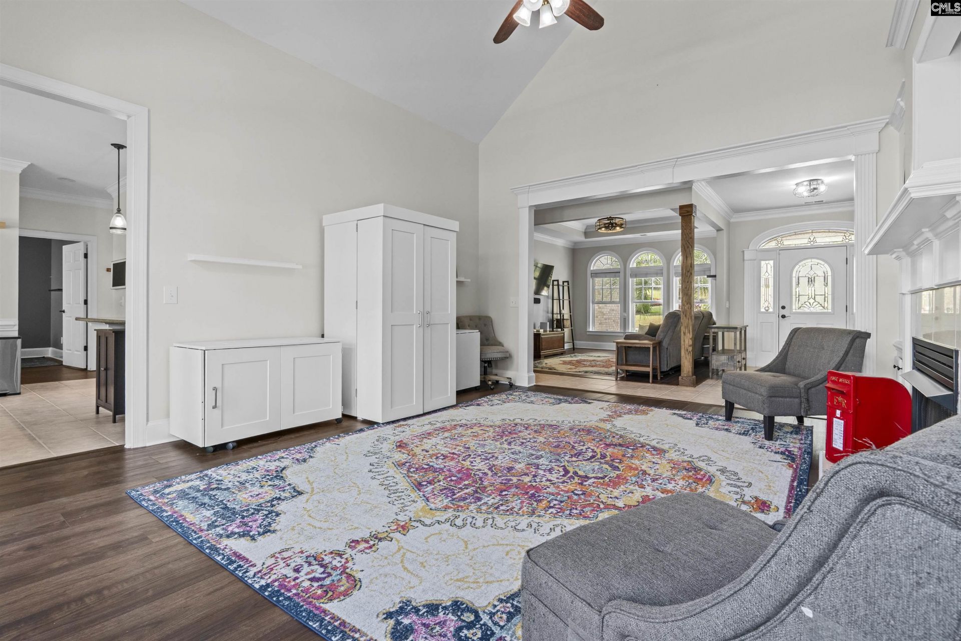 313 Bent Oak Drive Photo 12