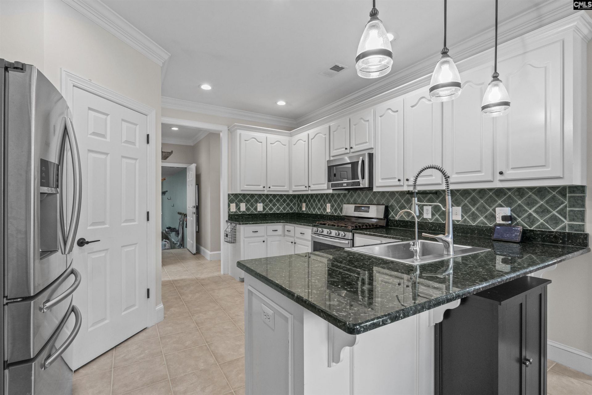 313 Bent Oak Drive Photo 14