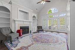 313 Bent Oak Drive photo 4