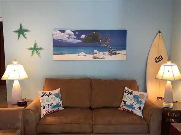 315 Van Buren Street, Unit 203b, Hollywood, FL 33019