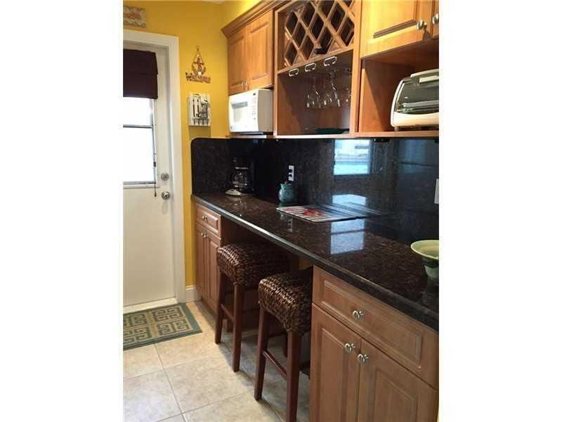 315 Van Buren Street, Unit 203b, Hollywood, FL 33019 Photo