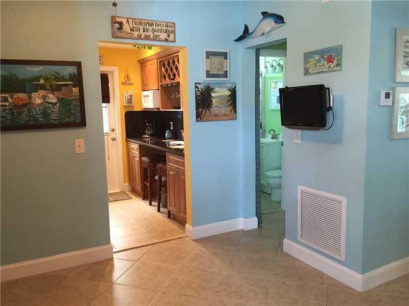 315 Van Buren Street, Unit 203b, Hollywood, FL 33019 Photo