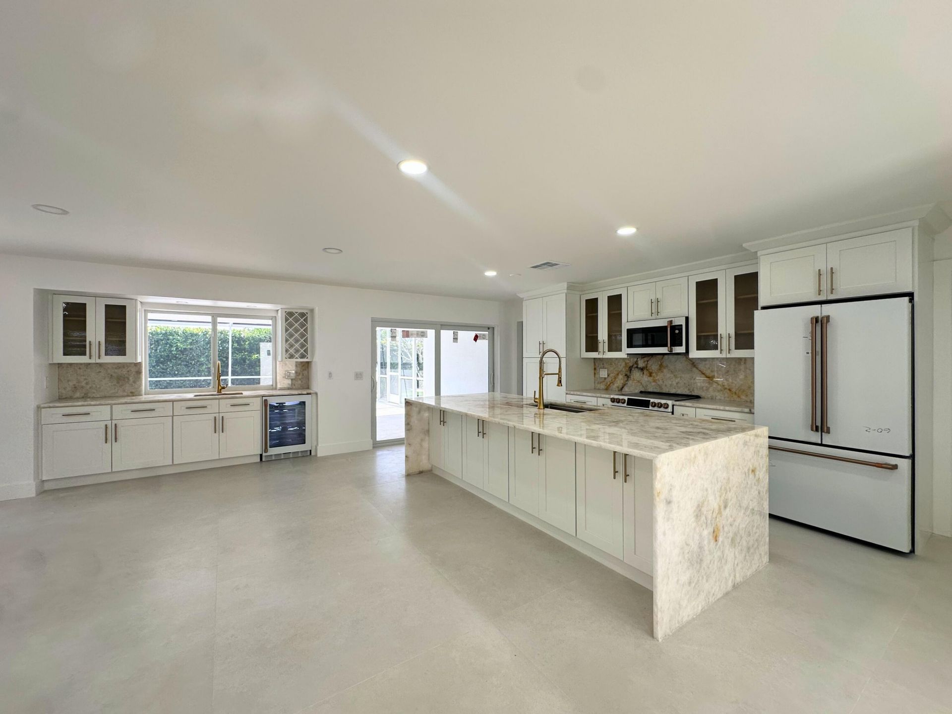 359 Country Club Drive, Tequesta, FL 33469 Photo