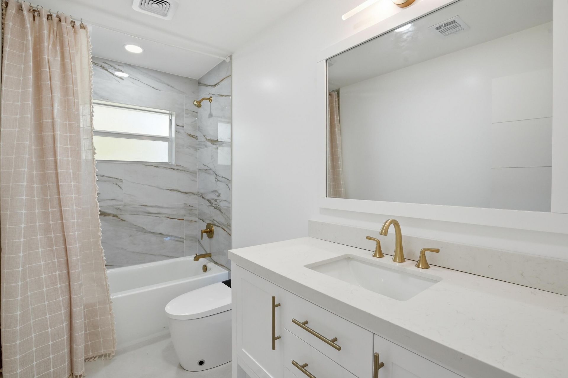 359 Country Club Drive, Tequesta, FL 33469 Photo