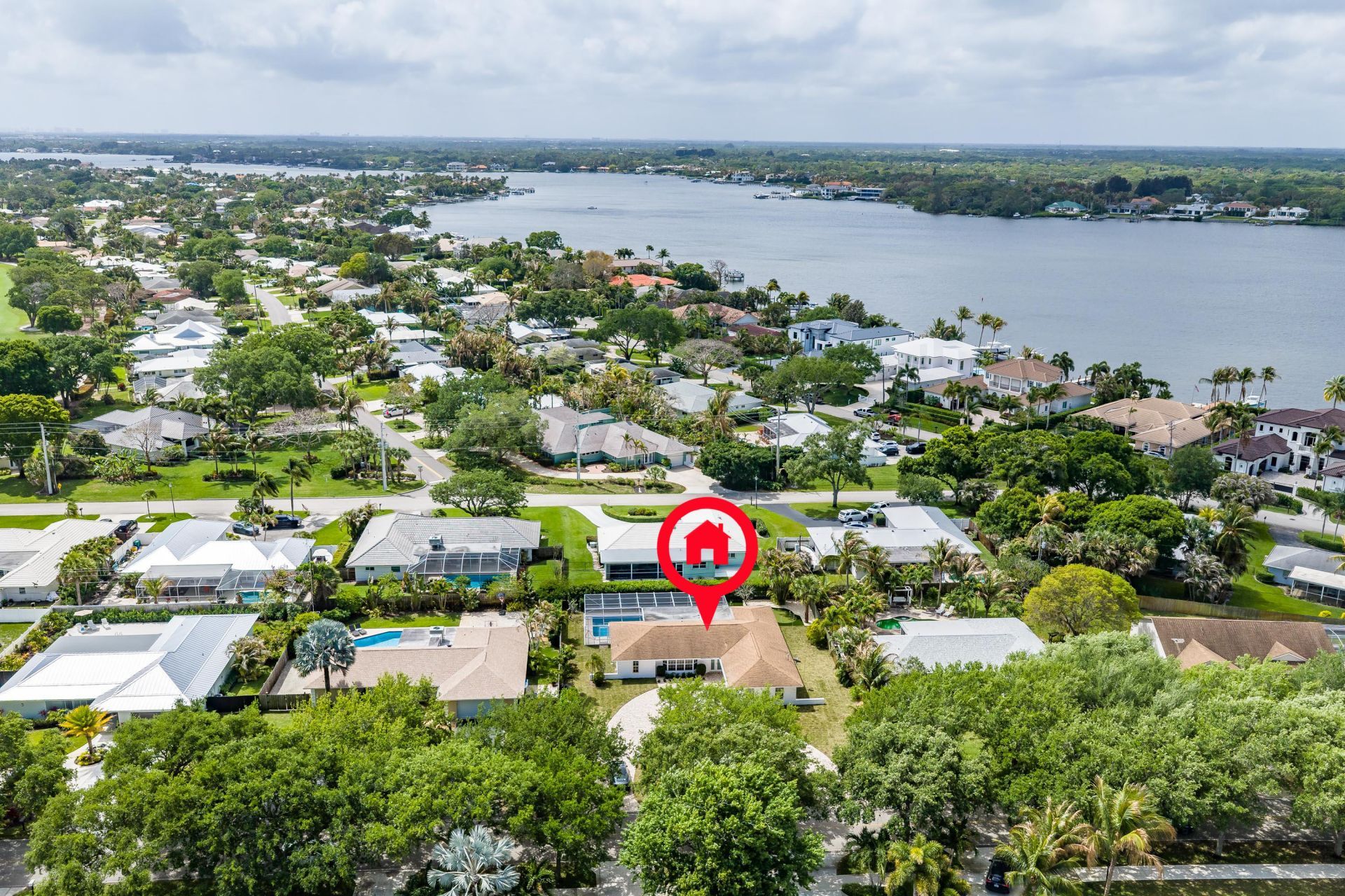 359 Country Club Drive, Tequesta, FL 33469 Photo