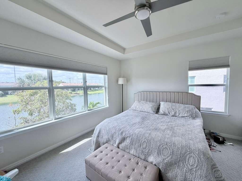 4924 Greenway Drive, Hollywood, FL 33021 Photo