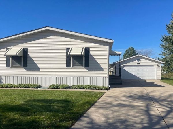 386 BUTTERCUP Lane , Matteson, IL 60443