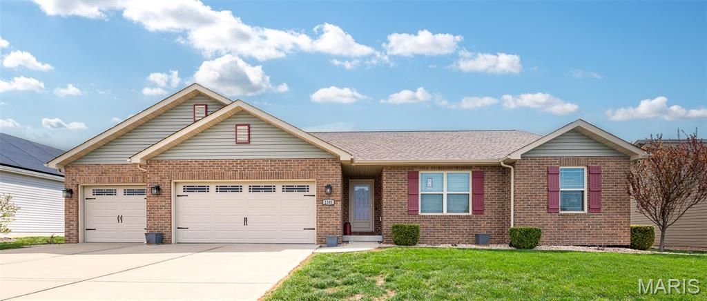 1201 Pisa Drive , Caseyville, IL 62232 Main Photo