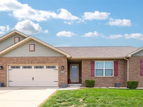 1201 Pisa Drive , Caseyville, IL 62232