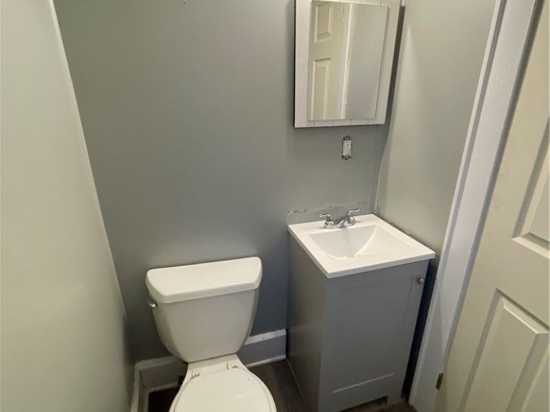 866 S Hawkins Avenue, Akron, OH 44320 Photo 14