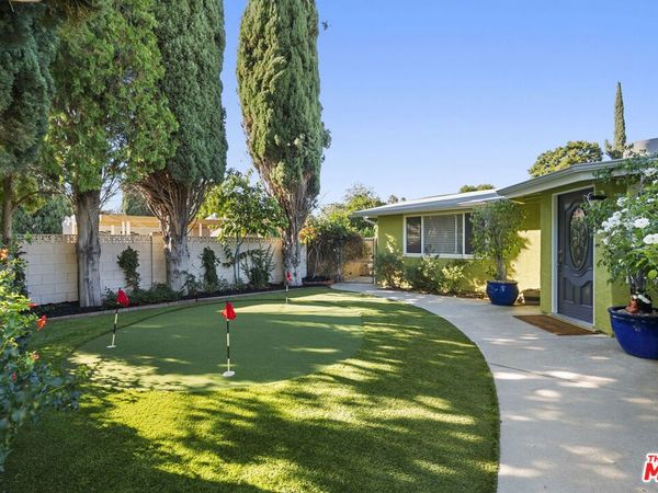 20307 Mobile Street, Winnetka, CA 91306