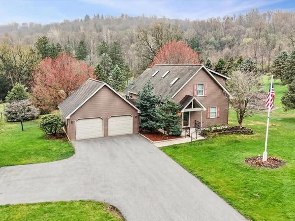 408 PRESTON ROAD, WERNERSVILLE, PA 19565