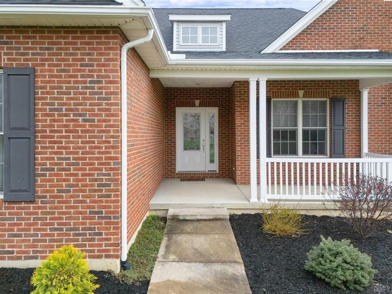 665 Hannah Court, Wilmington, OH 45177 Photo 3