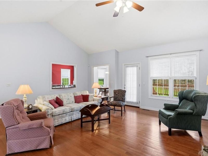 665 Hannah Court, Wilmington, OH 45177 Photo 9