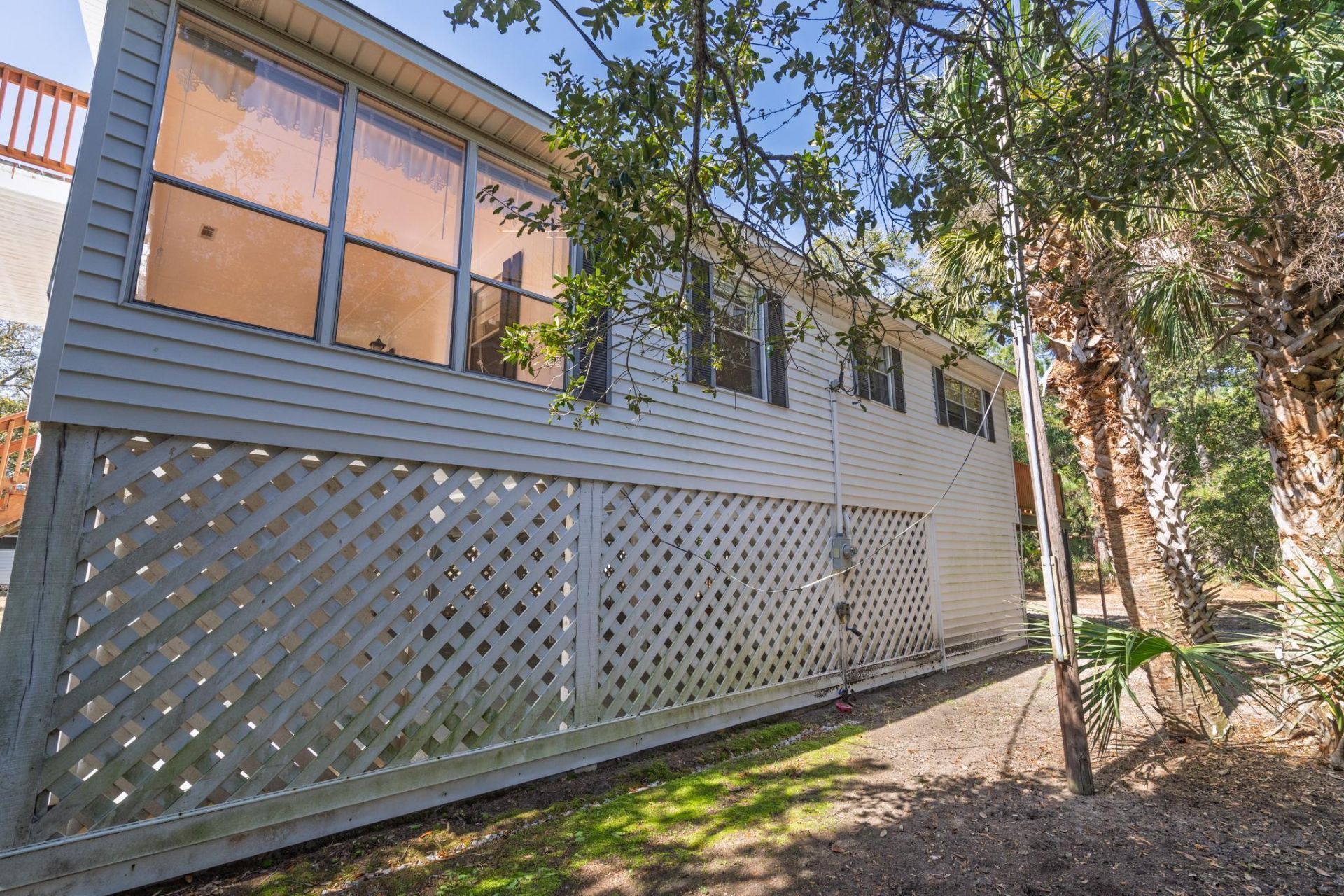 2305 Myrtle Street Photo 11