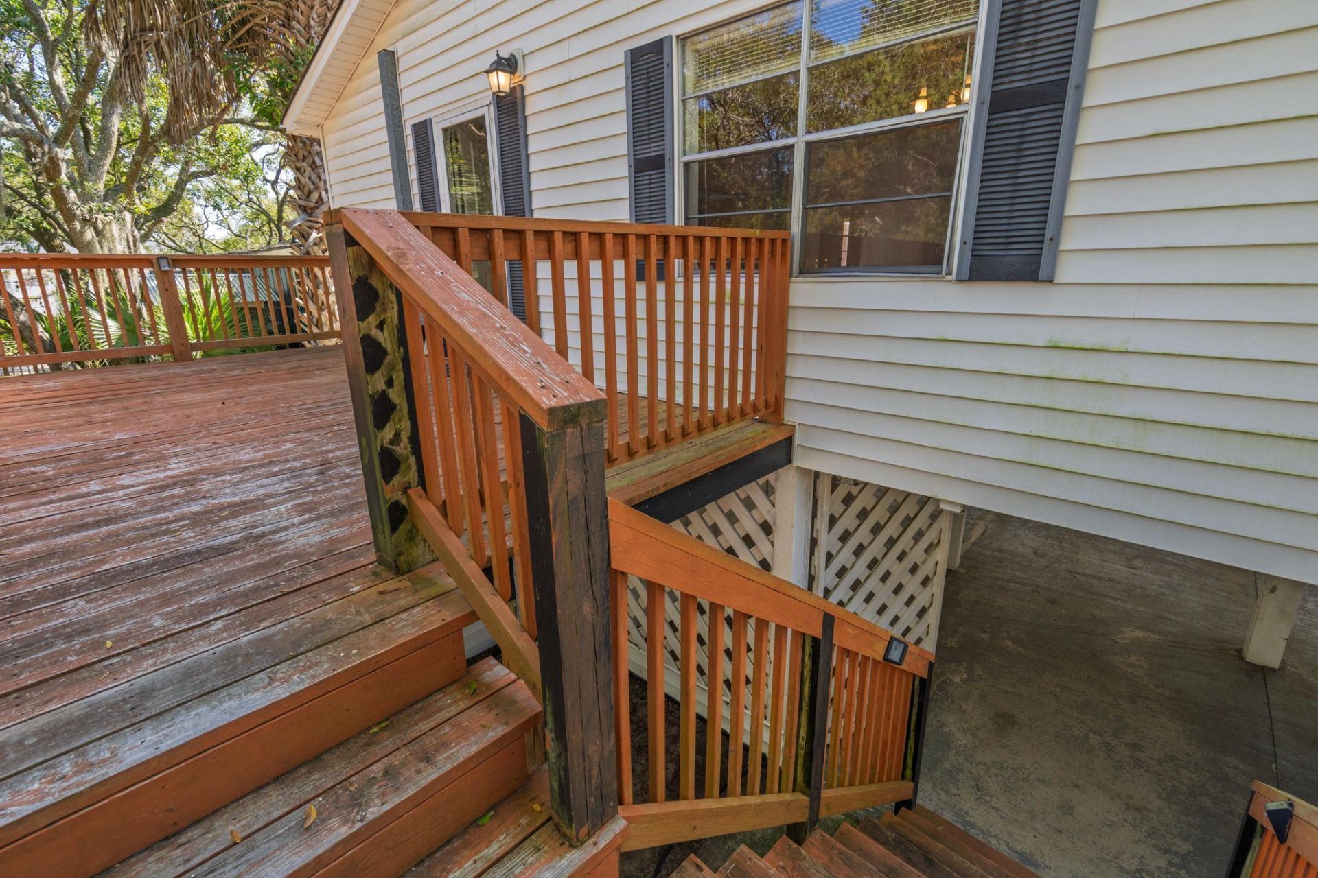 2305 Myrtle Street Photo 17