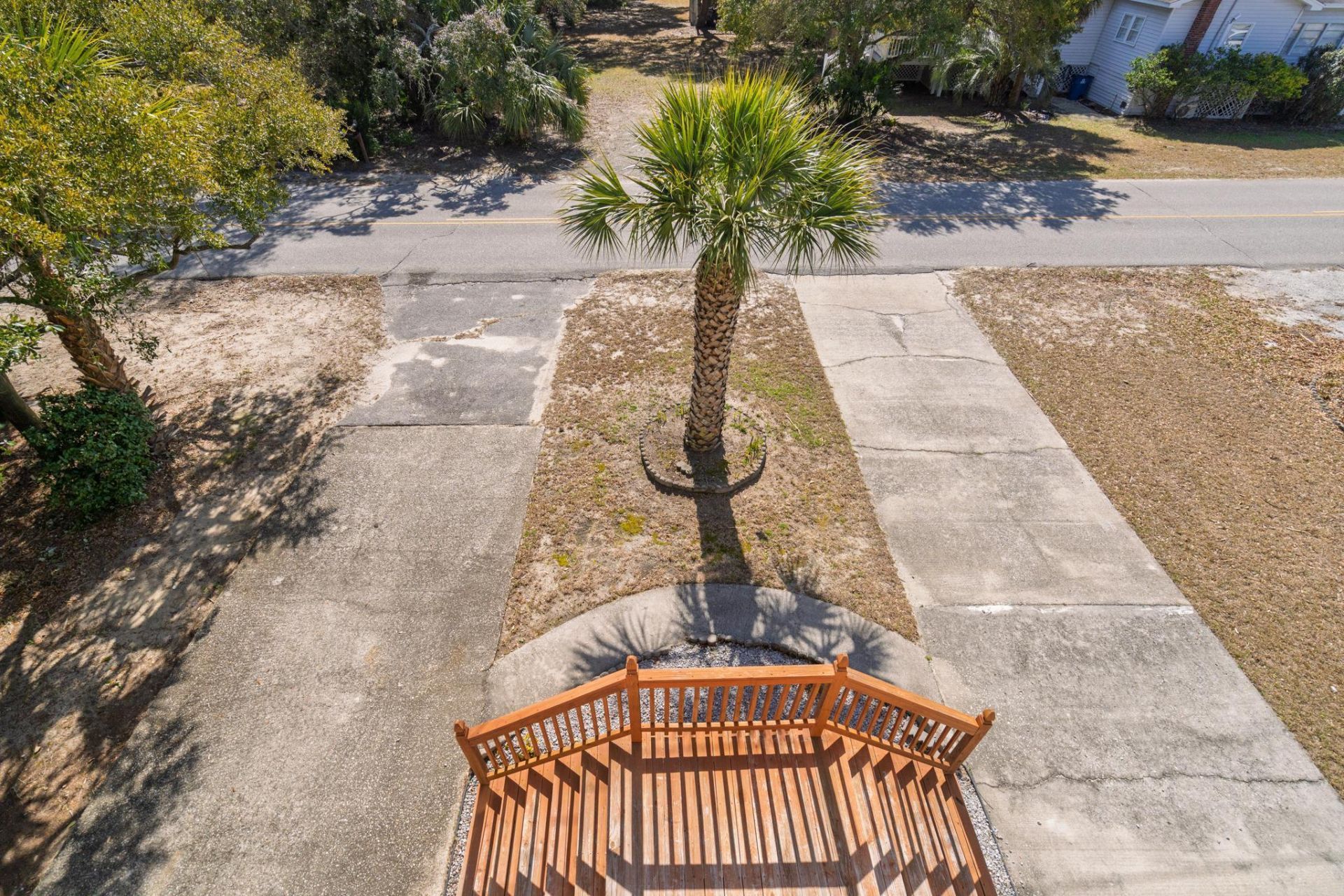 2305 Myrtle Street Photo 19