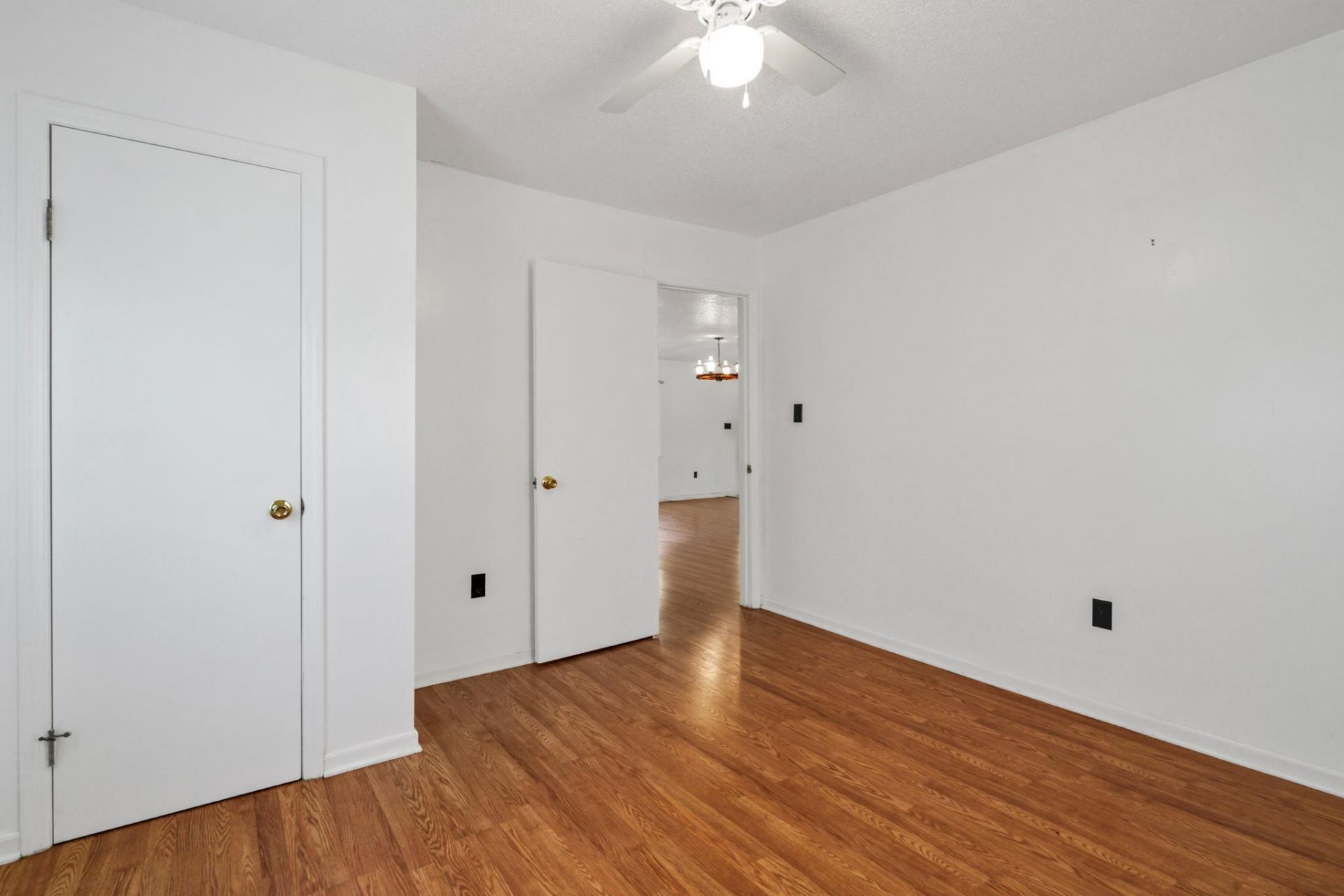 2305 Myrtle Street Photo 29