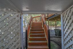 2305 Myrtle Street photo 4