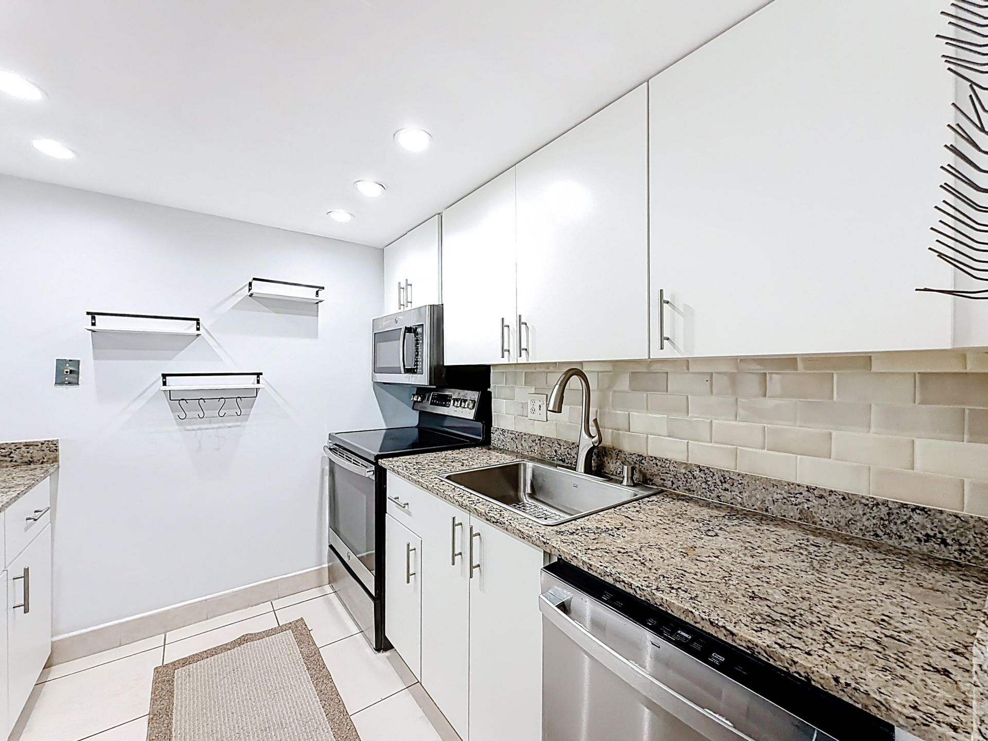 755 Dotterel Road, Unit 1411, Delray Beach, FL 33444 Photo