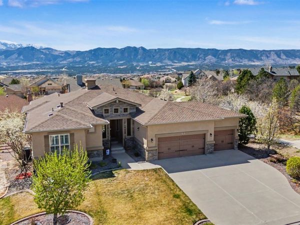 2171 Diamond Creek Drive, Colorado Springs, CO 80921