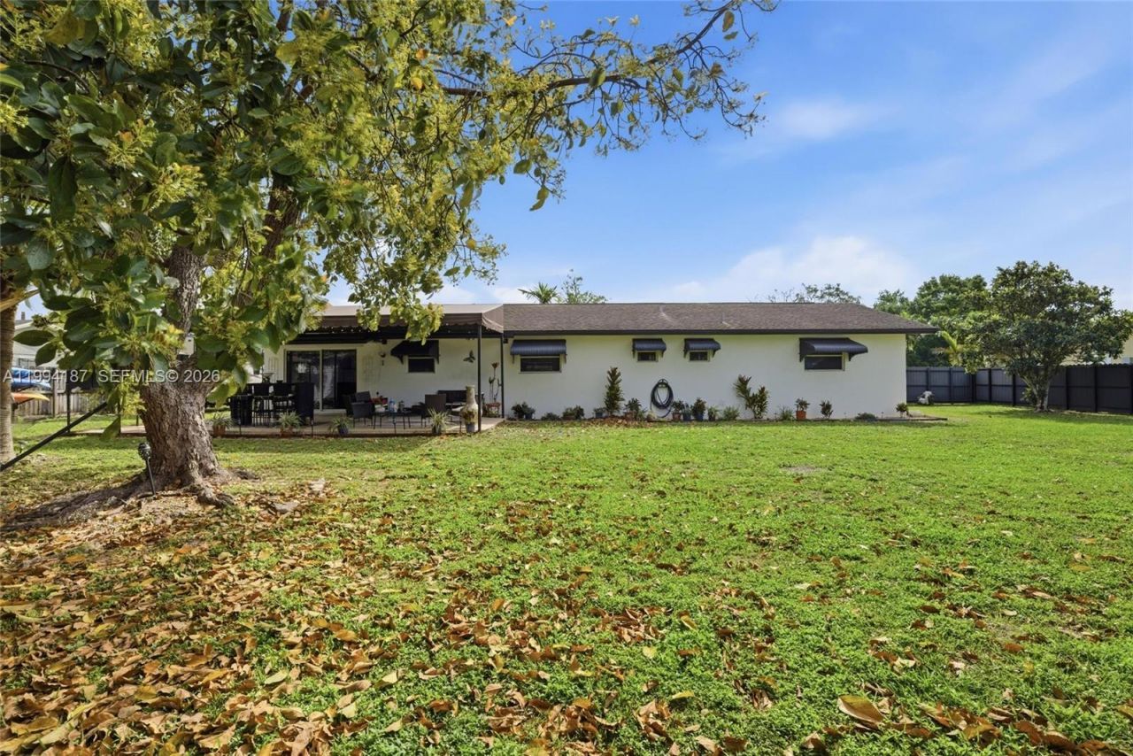 28500 SW 161st Ave, Homestead, FL 33033 Photo