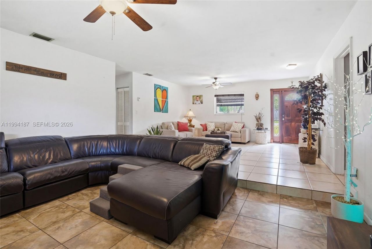 28500 SW 161st Ave, Homestead, FL 33033 Photo