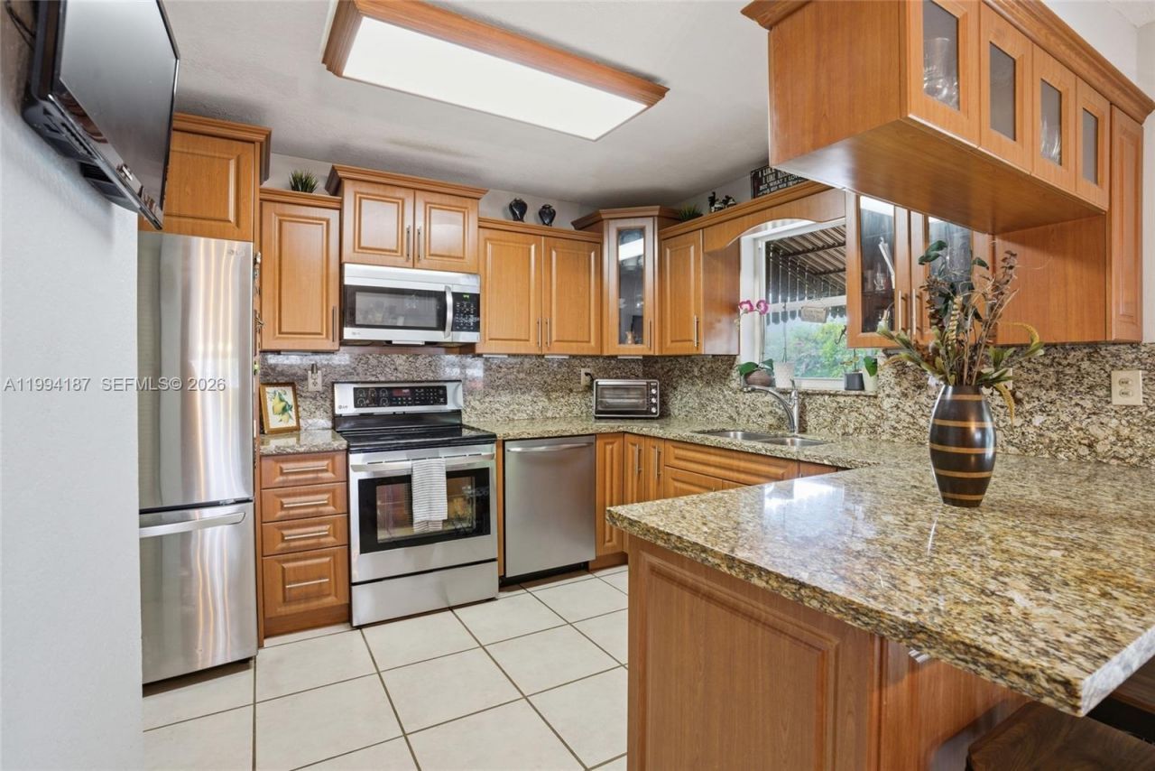 28500 SW 161st Ave, Homestead, FL 33033 Photo