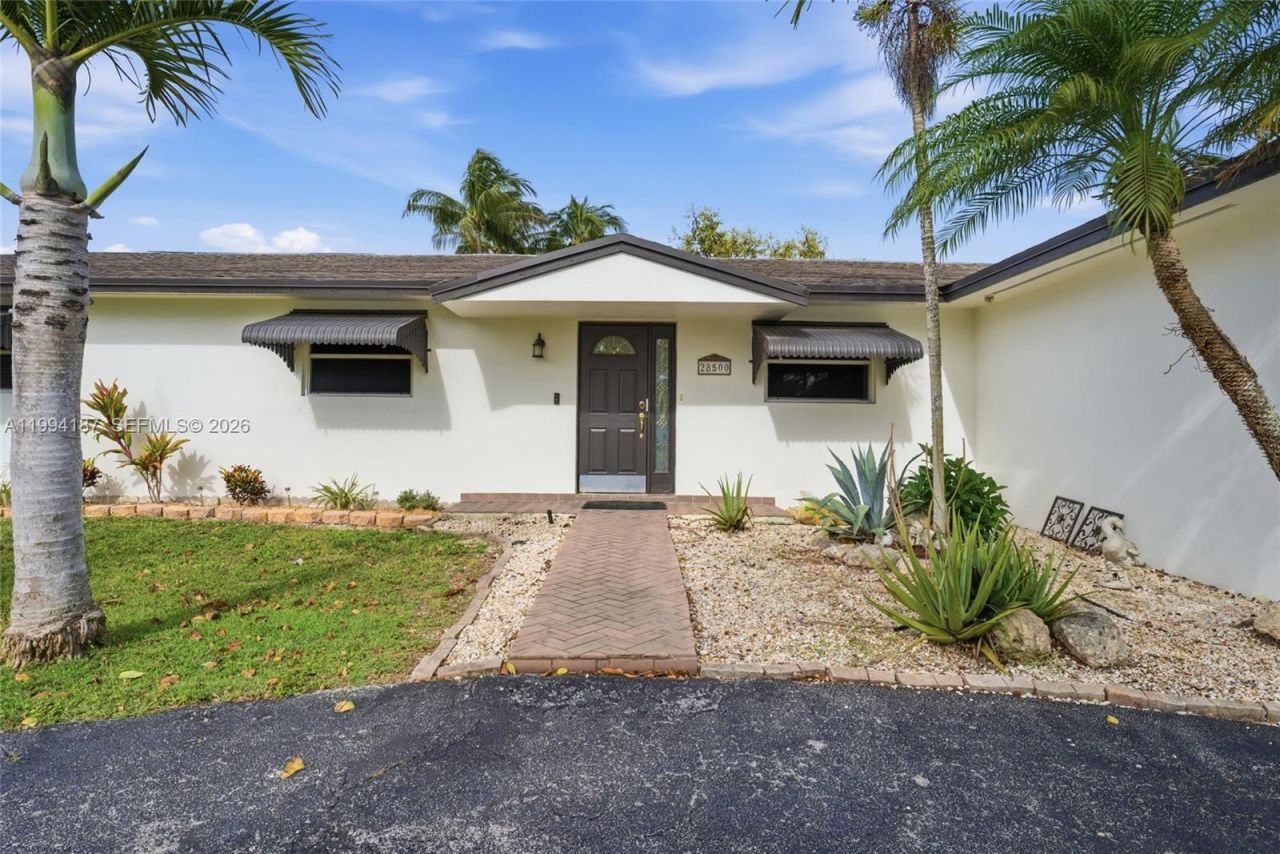 28500 SW 161st Ave, Homestead, FL 33033 Photo