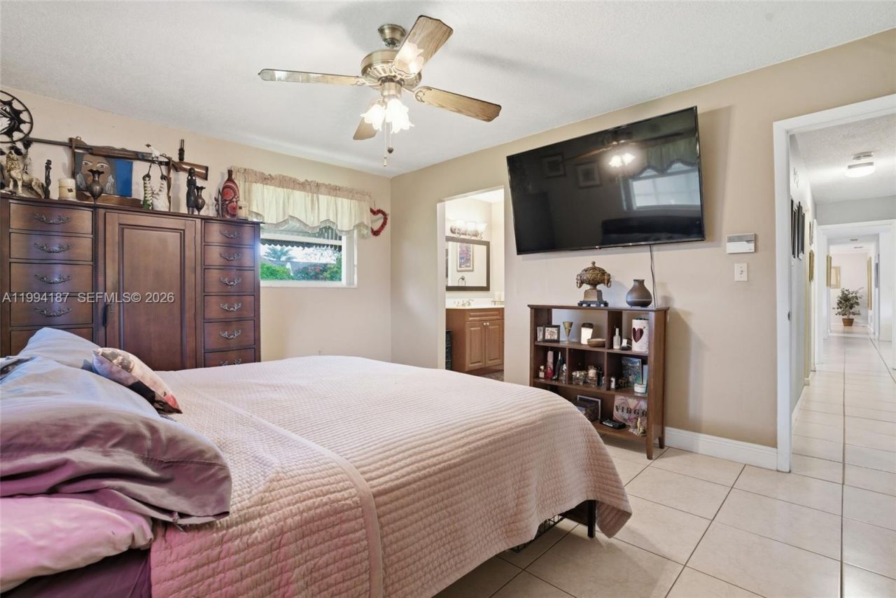 28500 SW 161st Ave, Homestead, FL 33033 Photo