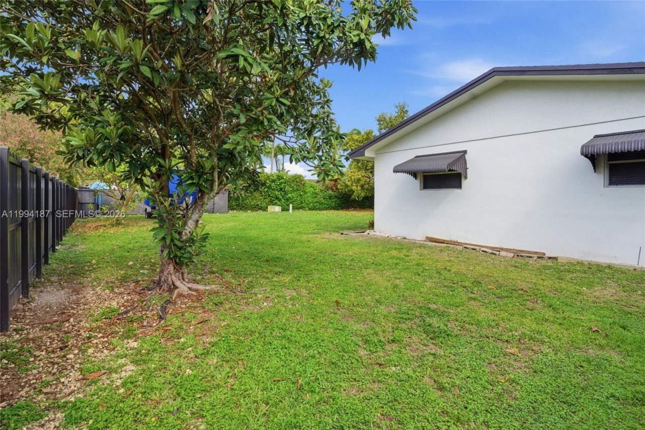 28500 SW 161st Ave, Homestead, FL 33033 Photo