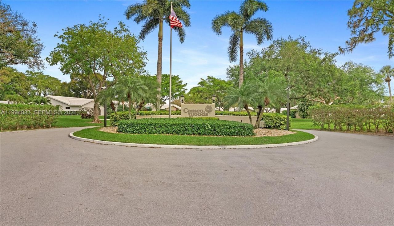 5669 Pinecrest Cir , Boca Raton, FL 33433 Photo