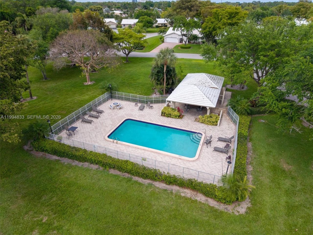 5669 Pinecrest Cir , Boca Raton, FL 33433 Photo