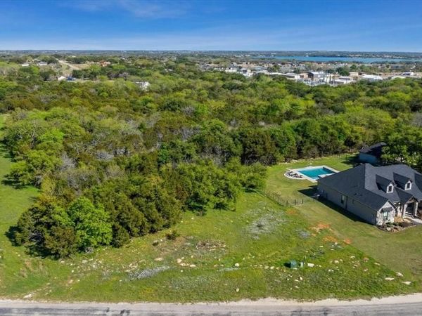 3928 Legend Trail, Granbury, TX 76049