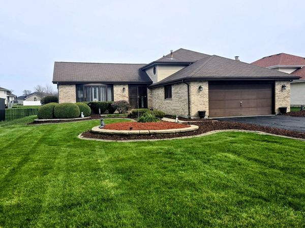 22709 Jamie Court, Richton Park, IL 60471