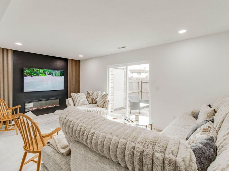 6425 Harbinger Lane, Dayton, OH 45449 Photo 5