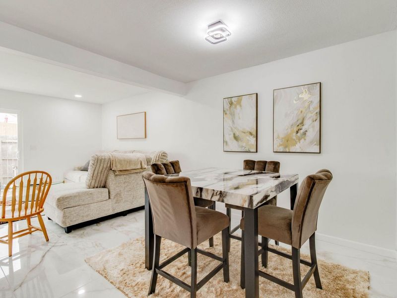 6425 Harbinger Lane, Dayton, OH 45449 Photo 6