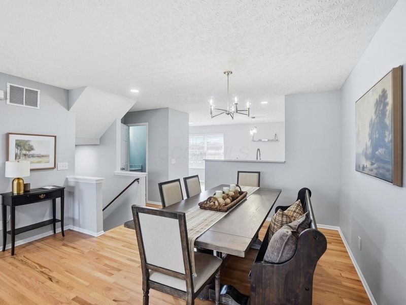 6001 Canyon Creek Drive, Unit 303, Dublin, OH 43016 Photo 11