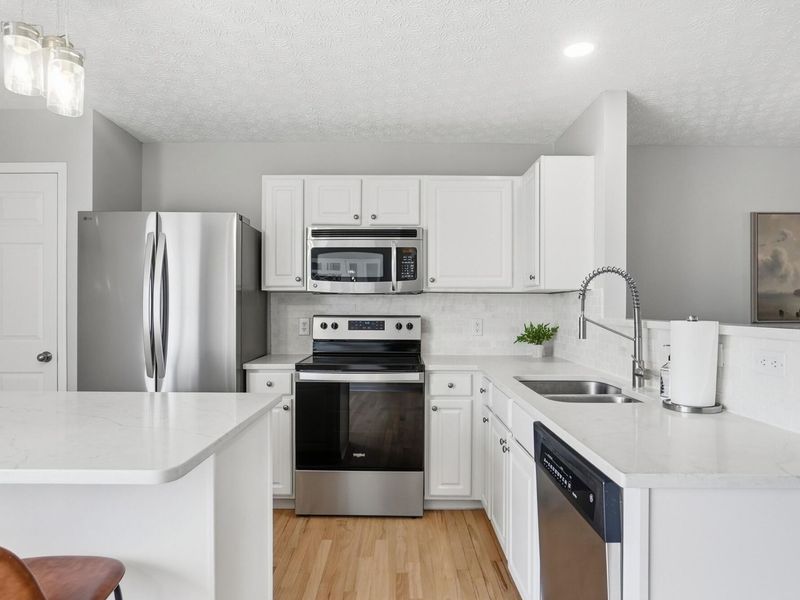 6001 Canyon Creek Drive, Unit 303, Dublin, OH 43016 Photo 18