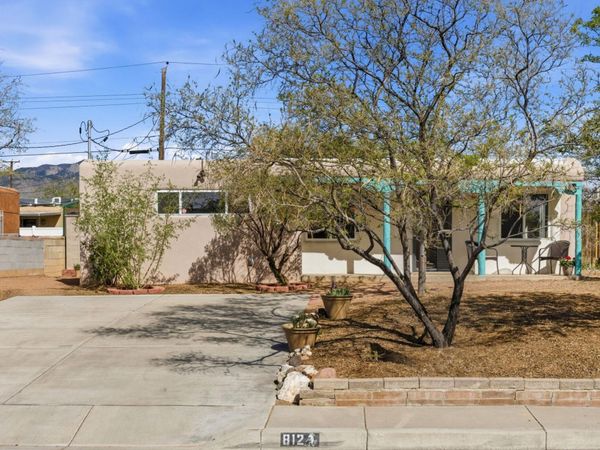 812 Madeira Drive NE, Albuquerque, NM 87108