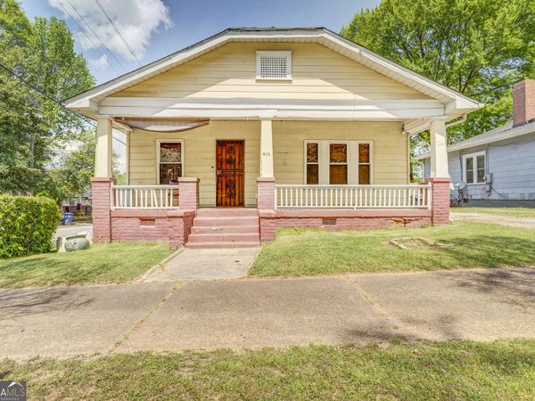 943 Washington Place SW, Atlanta, GA 30314