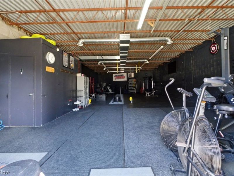 26700 Renaissance Parkway, Warrensville Heights, OH 44128 Photo 14