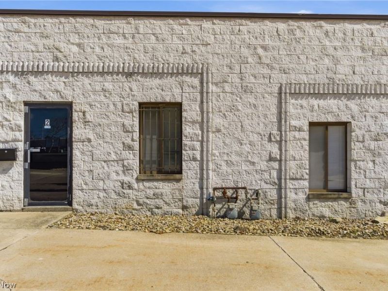 26700 Renaissance Parkway, Warrensville Heights, OH 44128 Photo 15