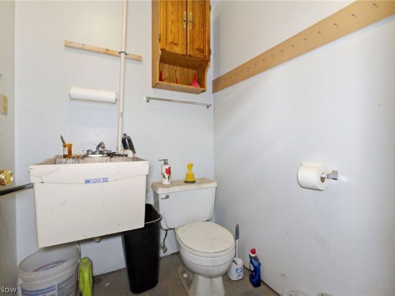 26700 Renaissance Parkway, Warrensville Heights, OH 44128 Photo 25