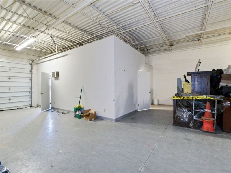 26700 Renaissance Parkway, Warrensville Heights, OH 44128 Photo 29