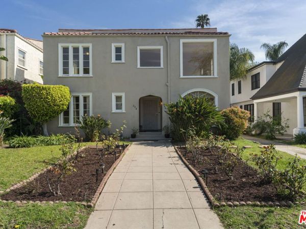 246 N Irving Boulevard, Los Angeles, CA 90004